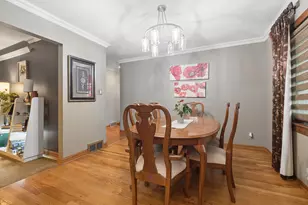 705 Tana Ln, Joliet, IL 60435 - Photo 11