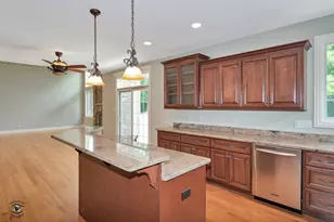 8834 Carefree Ave, Orland Park, IL 60462 - Photo 19