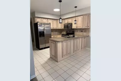4840 Prestwick Place #4840, Hoffman Estates, IL 60010 - Photo 3