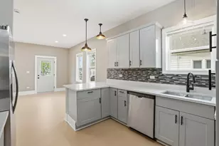 183 N Cleveland Ave, Bradley, IL 60915 - Photo 11