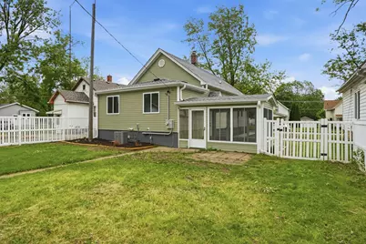 183 N Cleveland Avenue, Bradley, IL 60915 - Photo 7