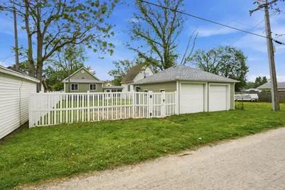183 N Cleveland Avenue, Bradley, IL 60915 - Photo 5