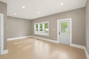 183 N Cleveland Ave, Bradley, IL 60915 - Photo 9