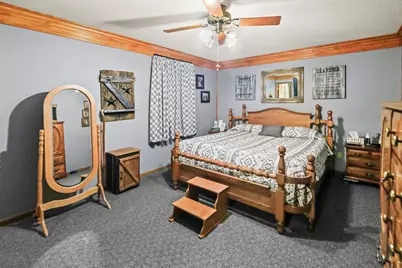 2081 N Broadway Avenue, Salem, IL 62881 - Photo 19