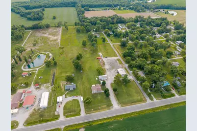 2081 N Broadway Avenue, Salem, IL 62881 - Photo 29