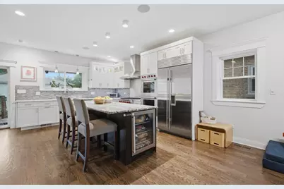 6305 N Kildare Avenue, Chicago, IL 60646 - Photo 5