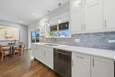 6305 N Kildare Avenue, Chicago, IL 60646 - Photo 11