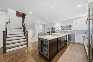 6305 N Kildare Ave, Chicago, IL 60646 - Photo 9