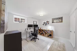 6305 N Kildare Ave, Chicago, IL 60646 - Photo 29