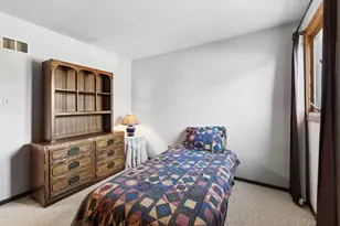 13520 Overland Trail, Orland Park, IL 60467 - Photo 17