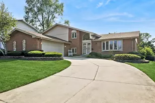 13520 Overland Trail, Orland Park, IL 60467 - Photo 1