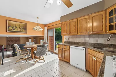 13520 Overland Trail, Orland Park, IL 60467 - Photo 7