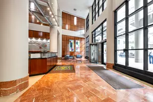 211 E Ohio St, Chicago, IL 60611 - Photo 13