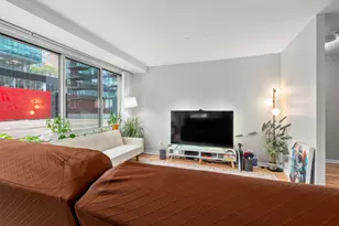 211 E Ohio St, Chicago, IL 60611 - Photo 5