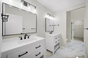 8008 Barrymore Dr, Darien, IL 60561 - Photo 29