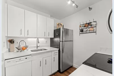 401 E Ontario Street #806, Chicago, IL 60611 - Photo 5
