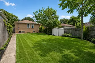 7768 S Luella Ave, Chicago, IL 60649 - Photo 25