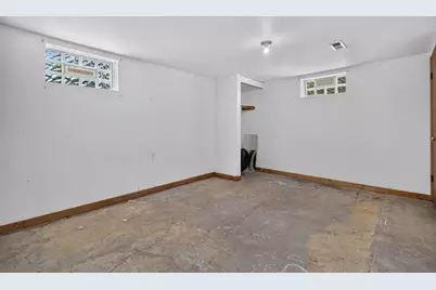7768 S Luella Avenue, Chicago, IL 60649 - Photo 19