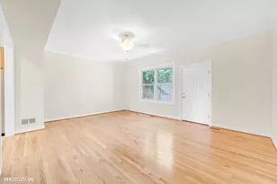 1130 S Troy Ave, Chicago, IL 60612 - Photo 3