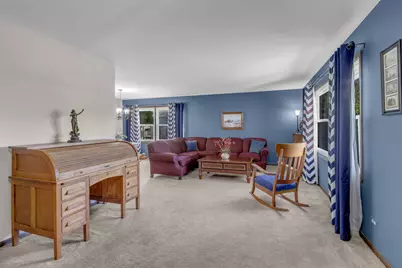 511 Heather Lane, Carol Stream, IL 60188 - Photo 5