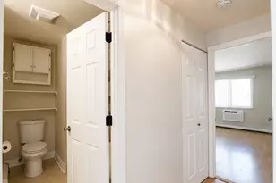 8701 W Foster Ave, Chicago, IL 60656 - Photo 19