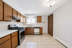 8701 W Foster Ave, Chicago, IL 60656 - Photo 11