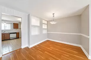8701 W Foster Ave, Chicago, IL 60656 - Photo 9