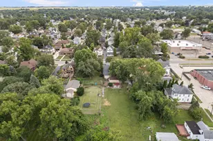 202 E Prospect St, Kewanee, IL 61443 - Photo 7