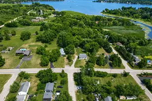 42981 N Lake Ave, Antioch, IL 60002 - Photo 55