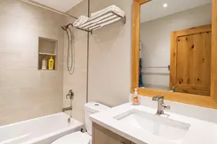 42981 N Lake Ave, Antioch, IL 60002 - Photo 33