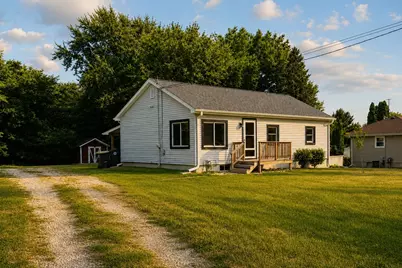 42981 N Lake Avenue, Antioch, IL 60002 - Photo 1