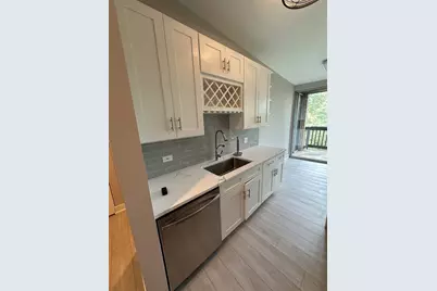 5700 Hillcrest Lane #3J, Lisle, IL 60532 - Photo 9