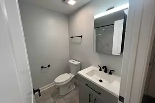 1343 W Walton St, Chicago, IL 60642 - Photo 9