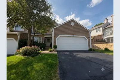 637 Ascot Lane, Streamwood, IL 60107 - Photo 1