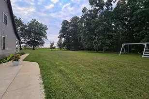 18178 N White Swan Ln, Ritchie, IL 62877 - Photo 23
