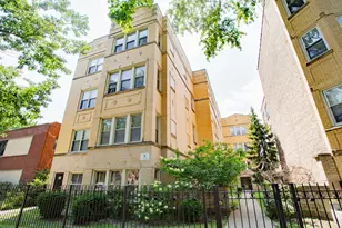 4106 N Mozart St, Chicago, IL 60618 - Photo 1