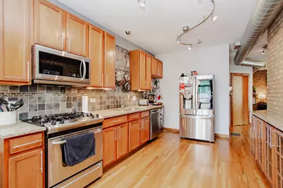 4106 N Mozart Street #1W, Chicago, IL 60618 - Photo 7