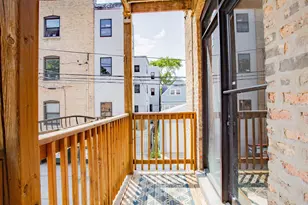 4106 N Mozart St, Chicago, IL 60618 - Photo 17
