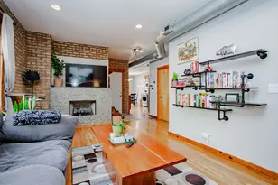 4106 N Mozart St, Chicago, IL 60618 - Photo 5