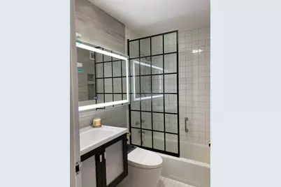 5455 N Sheridan Road #3509, Chicago, IL 60640 - Photo 5
