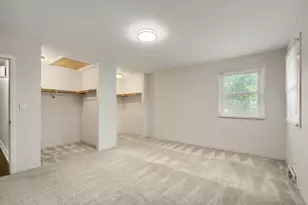 1701 Lynwood Ln, Crest Hill, IL 60403 - Photo 21