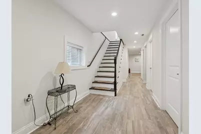 3313 S Carpenter Street, Chicago, IL 60608 - Photo 17