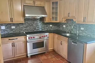 427 Justine Ave, Bolingbrook, IL 60440 - Photo 5
