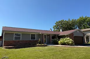 427 Justine Ave, Bolingbrook, IL 60440 - Photo 3