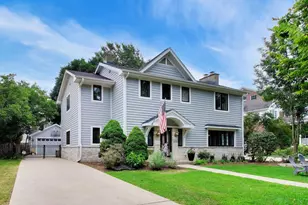 435 Malden Ave, La Grange Park, IL 60526 - Photo 1
