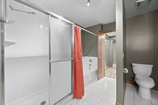 1816 Vermont Dr, Elk Grove Village, IL 60007 - Photo 13