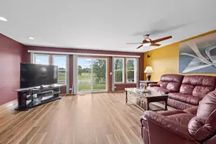 1816 Vermont Dr, Elk Grove Village, IL 60007 - Photo 5