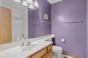 1816 Vermont Dr, Elk Grove Village, IL 60007 - Photo 15