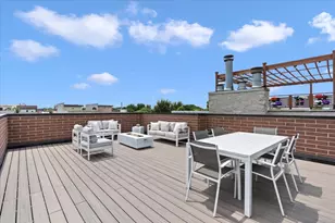 2446 W Augusta Blvd, Chicago, IL 60622 - Photo 25