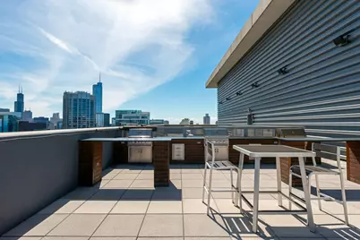 600 N Lake Shore Drive #807, Chicago, IL 60611 - Photo 27